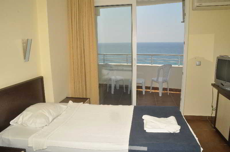 Arsi Blue Beach Hotel 阿拉尼亚 外观 照片